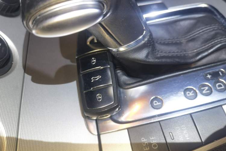 Used Volkswagen Magotan 2011 2.0 TSI DSG Luxury Edition Vehicle Key