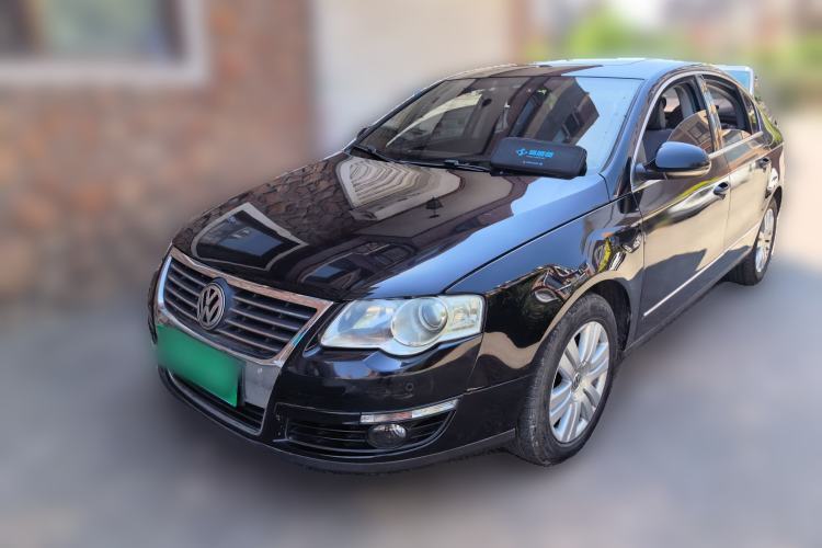 Used Volkswagen Magotan 2011 1.8TSI DSG Comfort Model Guazi used car, China used car export, Used car for sale, Used  cars, Cheapest cars for sale