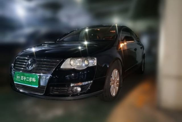 Ojetý Volkswagen Magotan 2011 1.8TSI DSG Luxury Model
