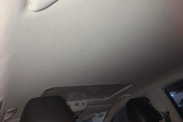 Used Volkswagen Magotan 2011 1.8TSI DSG Luxury Model Headliner