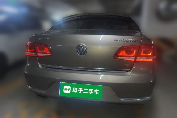 Used Volkswagen Magotan 2011 1.8TSI DSG Luxury Model Rear