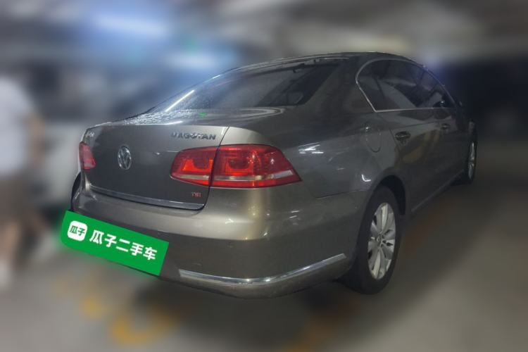 Used Volkswagen Magotan 2011 1.8TSI DSG Luxury Model Rear Right 45 Deg