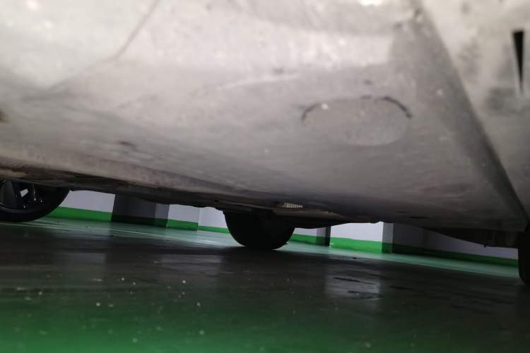Used Volkswagen Magotan 2011 1.8TSI DSG Comfort Model Chassis Front Left