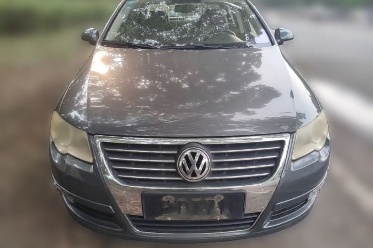 Used Volkswagen Magotan 2011 1.4 TSI Elite Edition Front