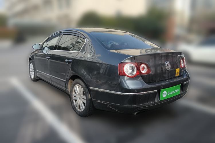 Used Volkswagen Magotan 2011 1.8TSI DSG Luxury Model Rear Left 45 Deg