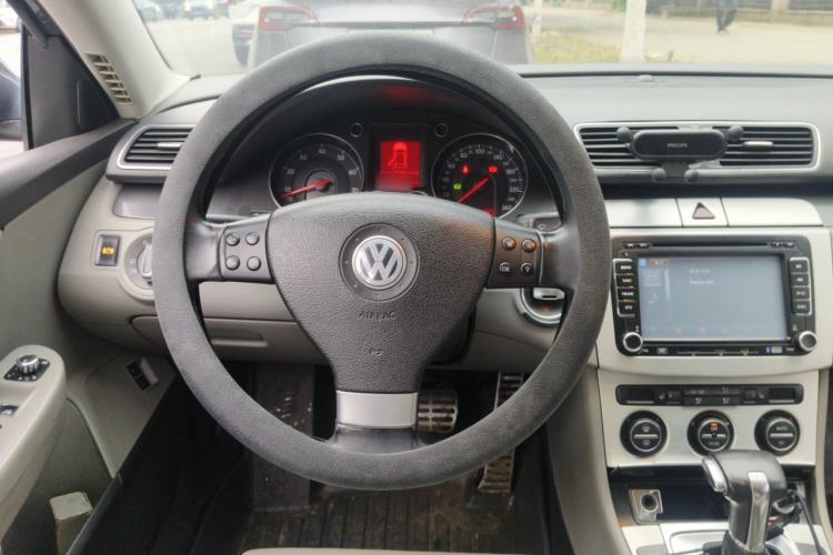 Used Volkswagen Magotan 2011 1.4 TSI Elite Edition Steering Wheel
