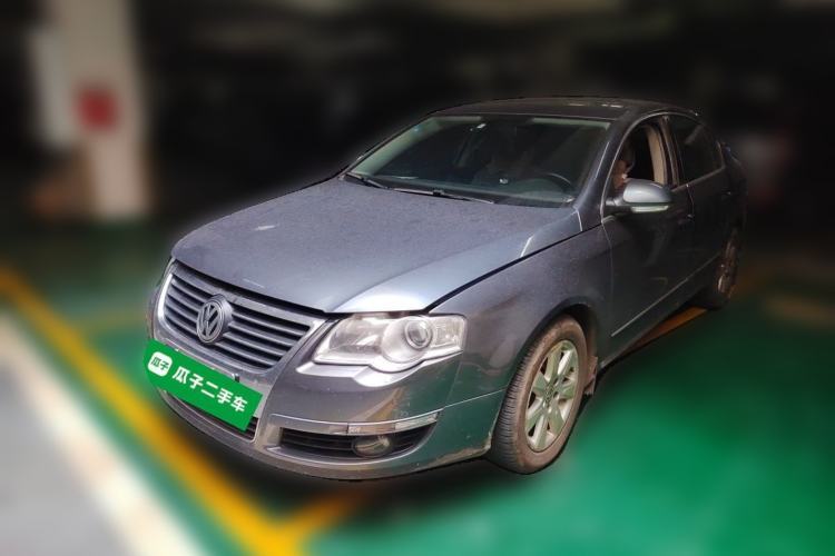 Volkswagen Magotan 2011 1.4 TSI Elite Edition مستعملة Guazi used car, China used car export, Used car for sale, Used  cars, Cheapest cars for sale