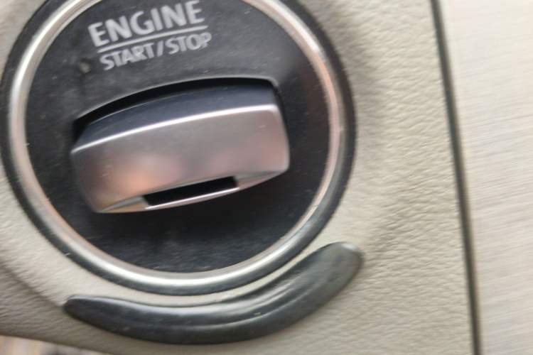 Used Volkswagen Magotan 2011 1.4 TSI Elite Edition Vehicle Key