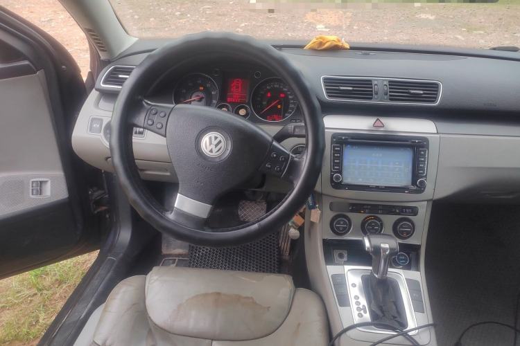 Used Volkswagen Magotan 2011 1.4 TSI Elite Edition Steering Wheel