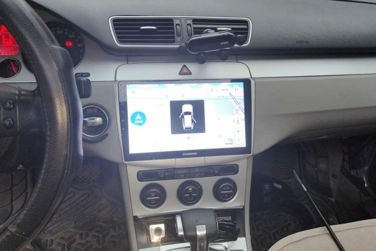 Used Volkswagen Magotan 2011 1.8TSI DSG Luxury Model Audio And AC Panel