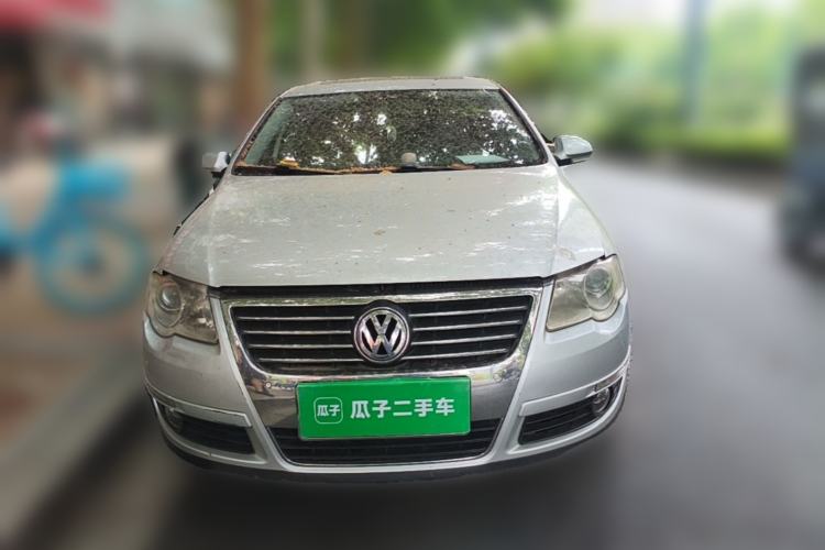 Used Volkswagen Magotan 2011 1.4 TSI Elite Edition Front