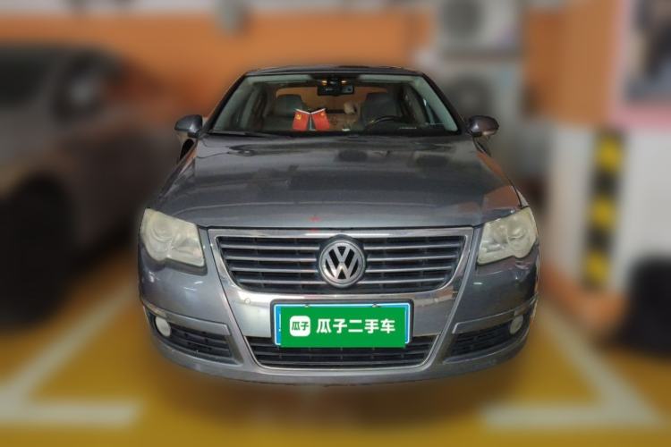 Used Volkswagen Magotan 2011 1.8TSI DSG Comfort Model Front