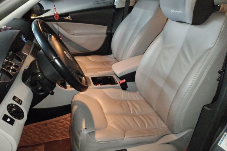 Used Volkswagen Magotan 2011 1.8TSI DSG Comfort Model Left Front Seat