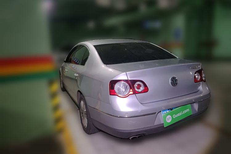 Used Volkswagen Magotan 2011 1.8TSI DSG Comfort Model Rear Left 45 Deg