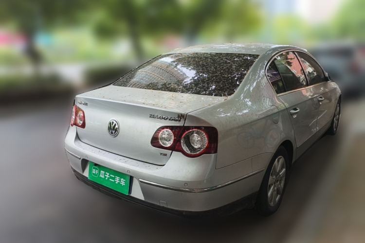Used Volkswagen Magotan 2011 1.4 TSI Elite Edition Rear Right 45 Deg