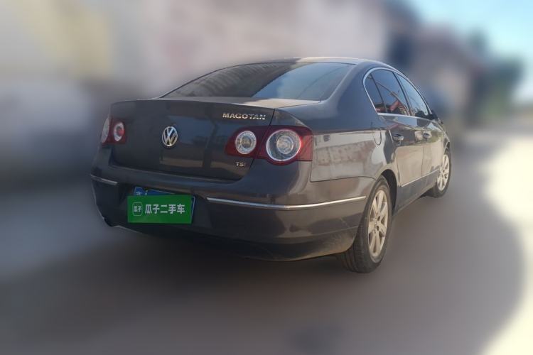 Used Volkswagen Magotan 2011 1.4 TSI Elite Edition Rear Right 45 Deg