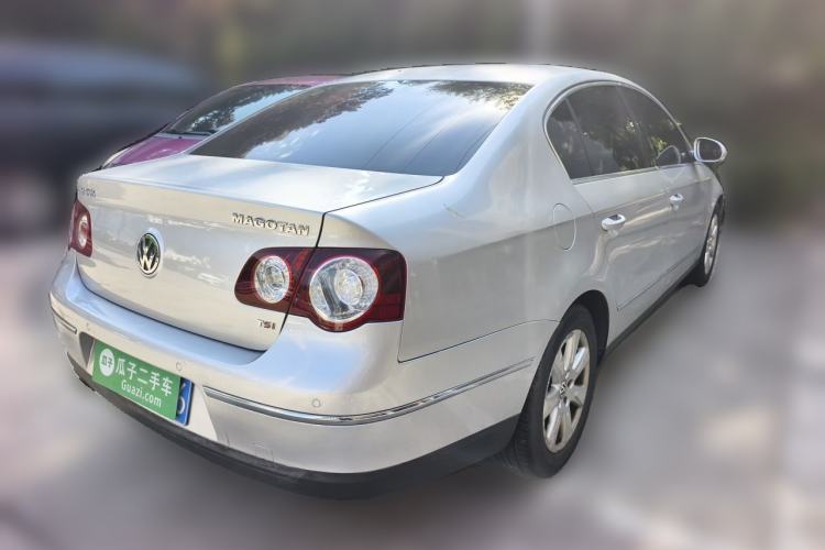 Used Volkswagen Magotan 2011 1.4 TSI Elite Edition Rear Right 45 Deg