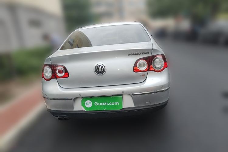 Used Volkswagen Magotan 2011 1.8TSI DSG Luxury Model Rear