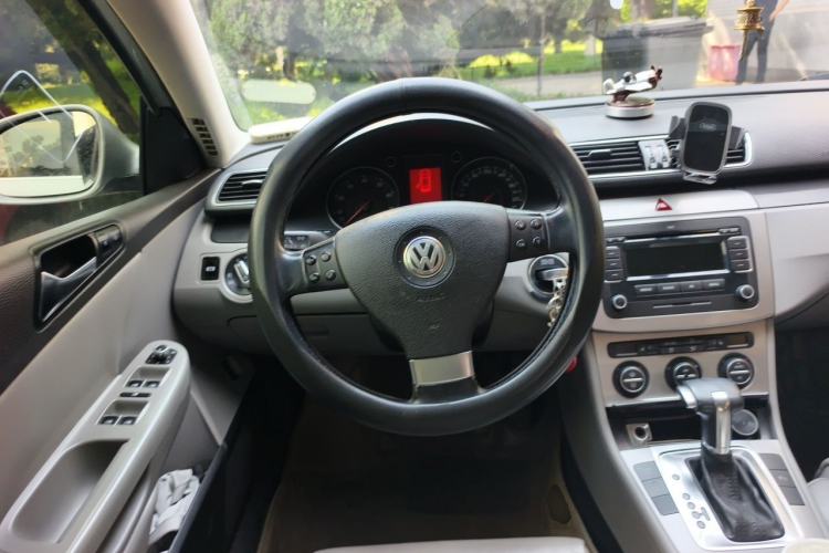 Used Volkswagen Magotan 2011 1.4 TSI Elite Edition Steering Wheel