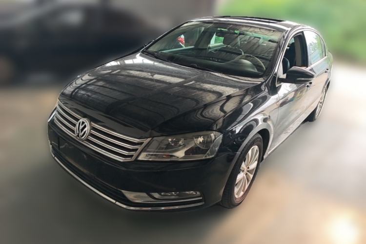 Used Volkswagen Magotan 2012 Revised Version 1.8TSI Leading Edition Guazi used car, China used car export, Used car for sale, Used  cars, Cheapest cars for sale