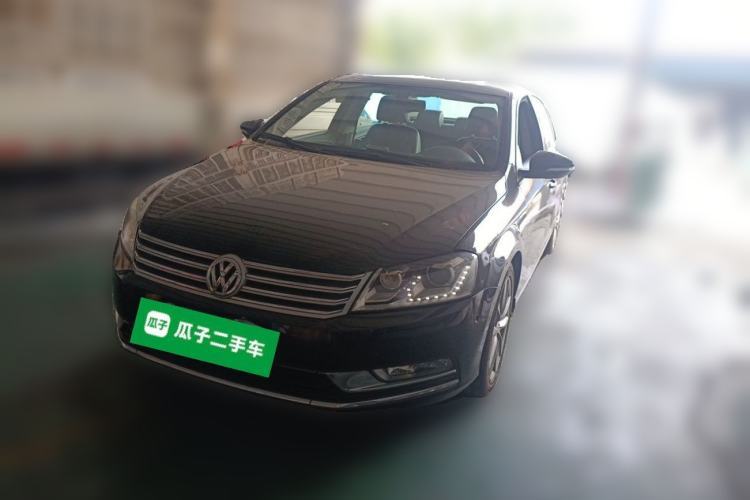 Used Volkswagen Magotan 2012 Revised Version 2.0 TSI Supreme Edition Guazi used car, China used car export, Used car for sale, Used Volkswagen cars, Cheapest cars for sale