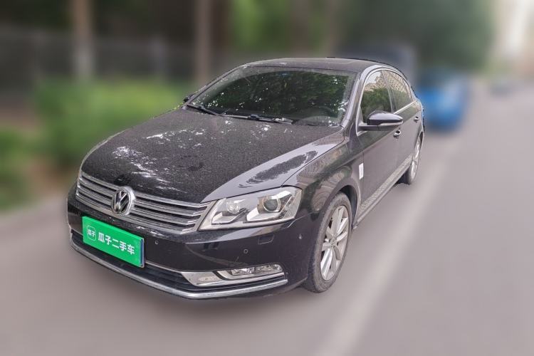 Used Volkswagen Magotan 2012 Facelift 1.8TSI Prestige Model Guazi used car, China used car export, Used car for sale, Used  cars, Cheapest cars for sale