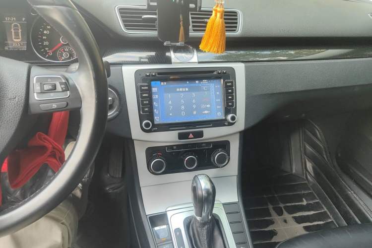 Used Volkswagen Magotan 2012 Revised Version 1.8TSI Leading Edition Audio And AC Panel