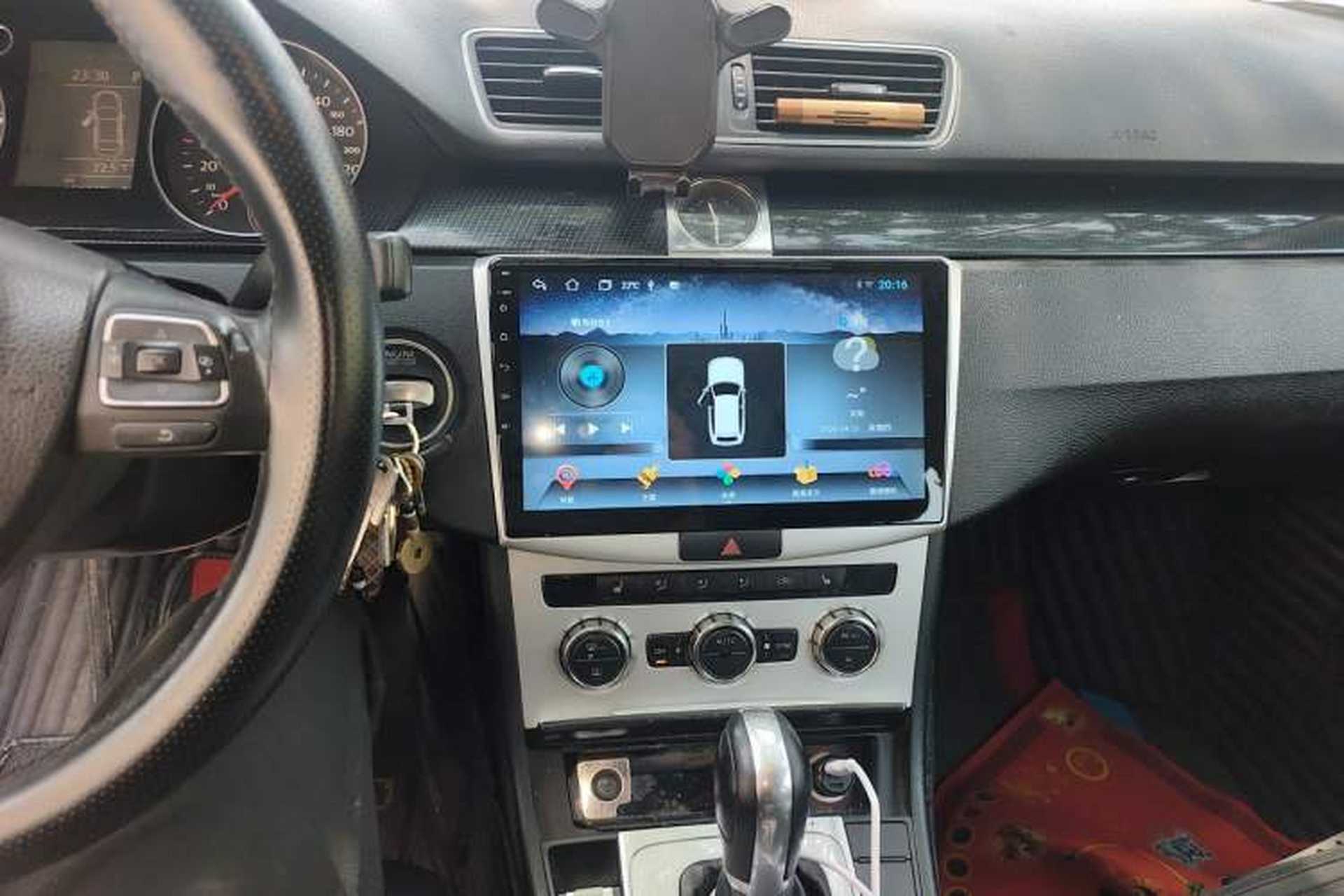 Used Volkswagen Magotan 2012 1.8TSI Luxury Model Audio And AC Panel