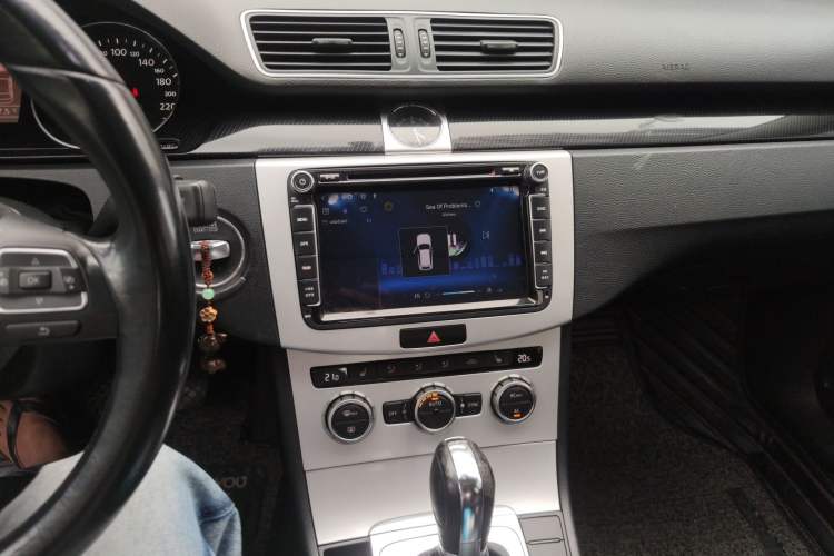 Used Volkswagen Magotan 2012 Revised 1.8TSI Luxury Version Audio And AC Panel