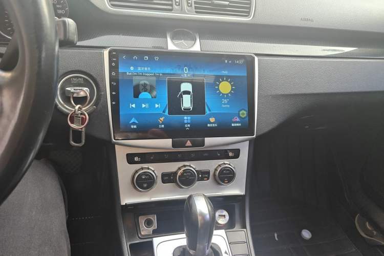 Used Volkswagen Magotan 2012 Revised 1.8TSI Luxury Version Audio And AC Panel