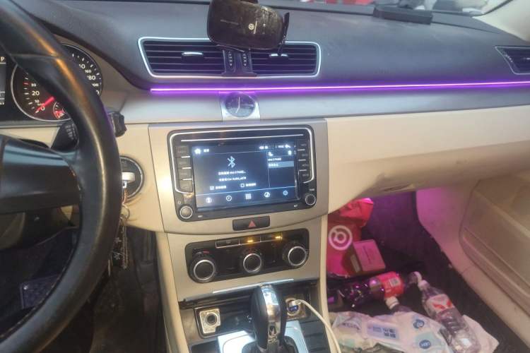 Used Volkswagen Magotan 2012 1.4TSI Comfort Edition Audio And AC Panel