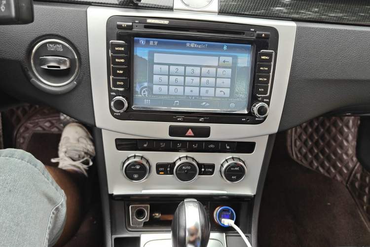 Used Volkswagen Magotan 2012 Revised 1.8TSI Luxury Version Audio And AC Panel