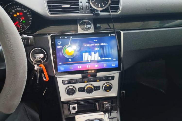 Used Volkswagen Magotan 2012 Revised 1.8TSI Luxury Version Audio And AC Panel