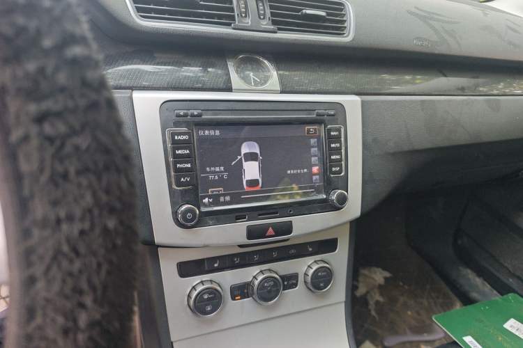 Used Volkswagen Magotan 2012 Revised 1.8TSI Luxury Version Audio And AC Panel