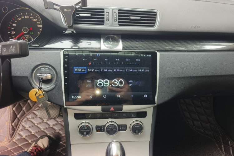 Used Volkswagen Magotan 2012 Revised 1.8TSI Luxury Version Audio And AC Panel