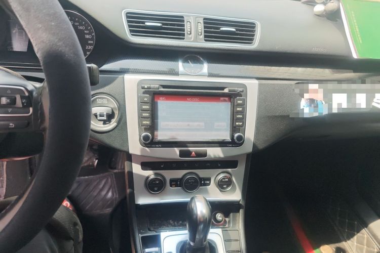 Used Volkswagen Magotan 2012 Revised 1.8TSI Luxury Version Audio And AC Panel