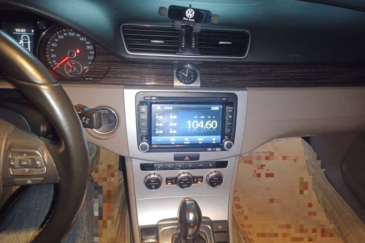 Used Volkswagen Magotan 2012 1.8TSI Prestige Model Audio And AC Panel