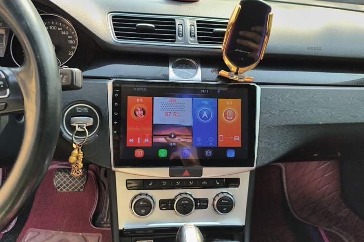Used Volkswagen Magotan 2012 1.8TSI Luxury Model Audio And AC Panel