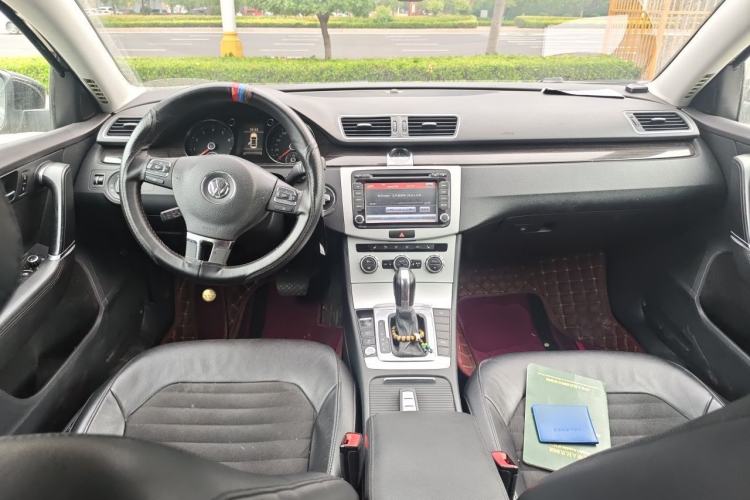 Used Volkswagen Magotan 2012 1.8TSI Prestige Model Center Console