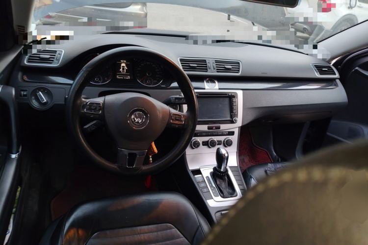 Used Volkswagen Magotan 2012 Revised 1.8TSI Luxury Version Center Console