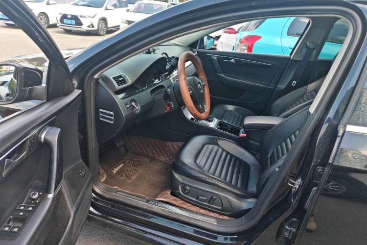 Used Volkswagen Magotan 2012 1.8TSI Luxury Model Driver Seat