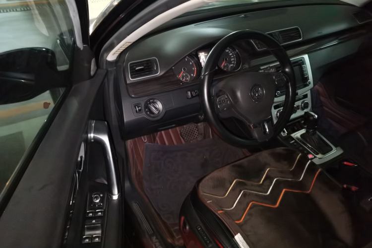 Used Volkswagen Magotan 2012 2.0 TSI Prestige Edition Driver Seat