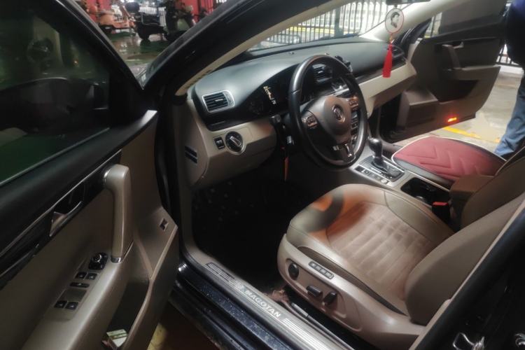 Used Volkswagen Magotan 2012 Facelift 1.8TSI Prestige Model Driver Seat
