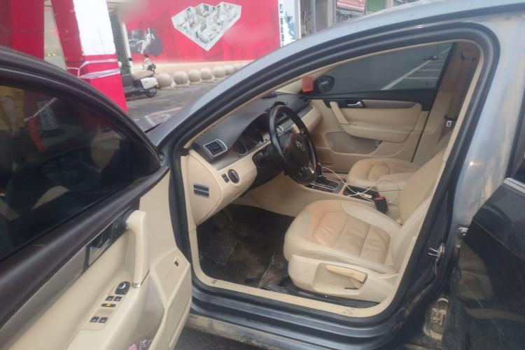 Used Volkswagen Magotan 2012 1.4TSI Comfort Edition Driver Seat