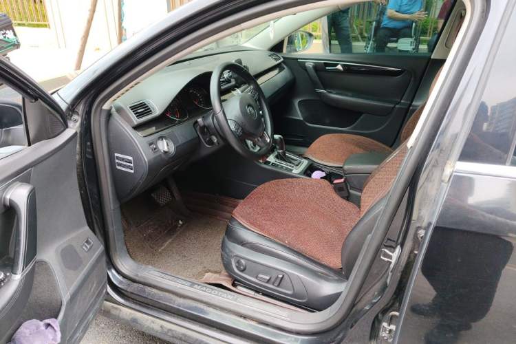 Used Volkswagen Magotan 2012 1.8TSI Luxury Model Driver Seat