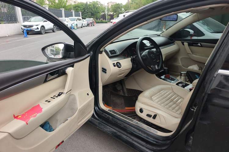 Used Volkswagen Magotan 2012 1.8TSI Luxury Model Driver Seat
