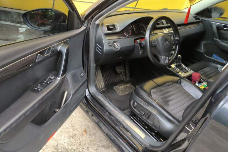 Used Volkswagen Magotan 2012 1.8TSI Prestige Model Driver Seat