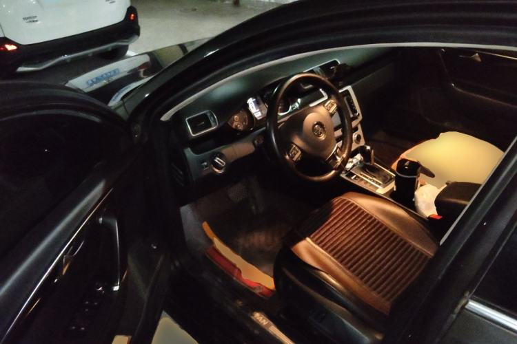 Used Volkswagen Magotan 2012 1.4TSI Luxury Model Driver Seat