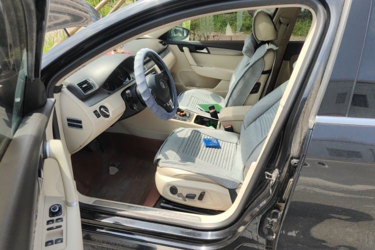 Used Volkswagen Magotan 2012 Revised 1.8TSI Luxury Version Driver Seat