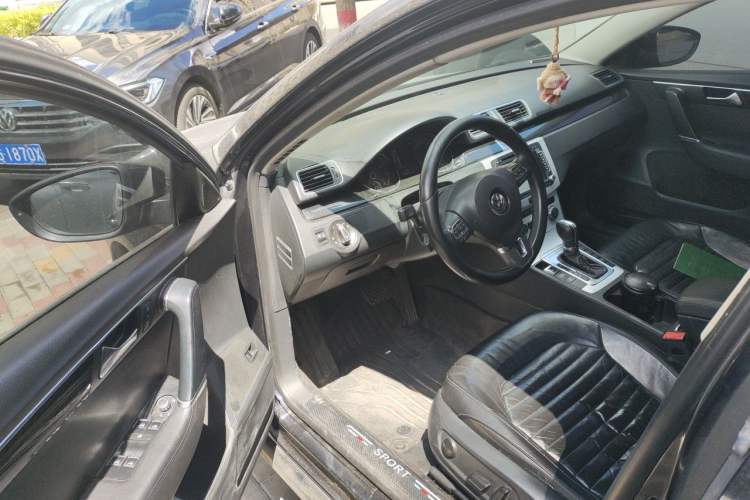 Used Volkswagen Magotan 2012 1.8TSI Luxury Model Driver Seat